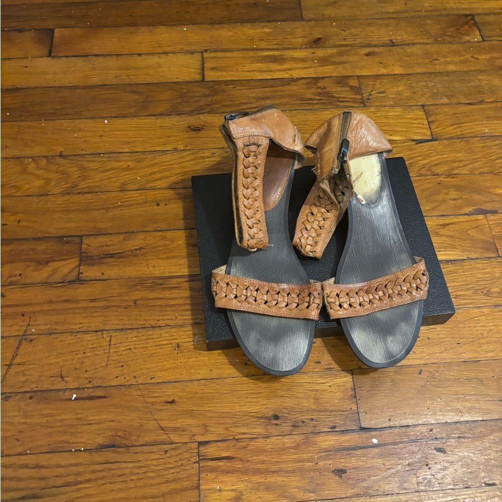 Nine West Vintage American Collection Braided Tan Sandals